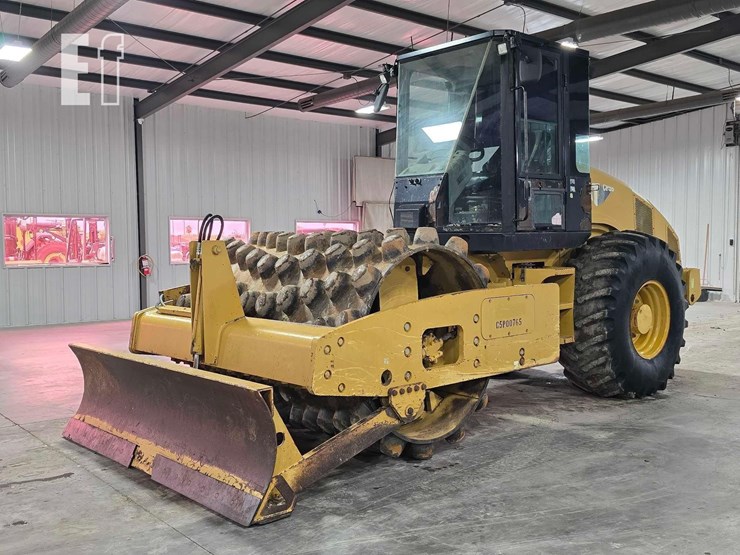 2012-caterpillar-cp56-image-1