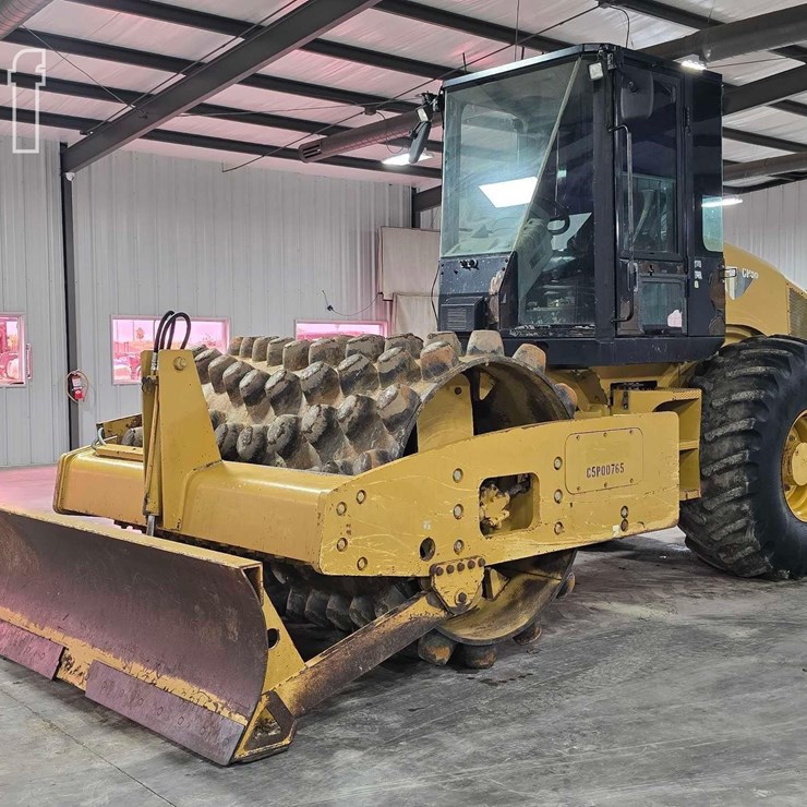 2012 CATERPILLAR CP56