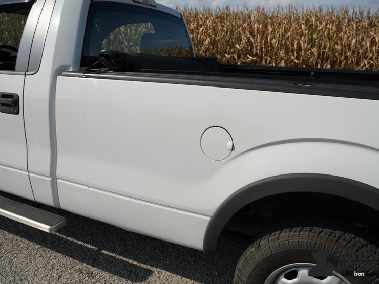 run-#7---2012-ford-f150-xl-regular-cab-pickup-image-19