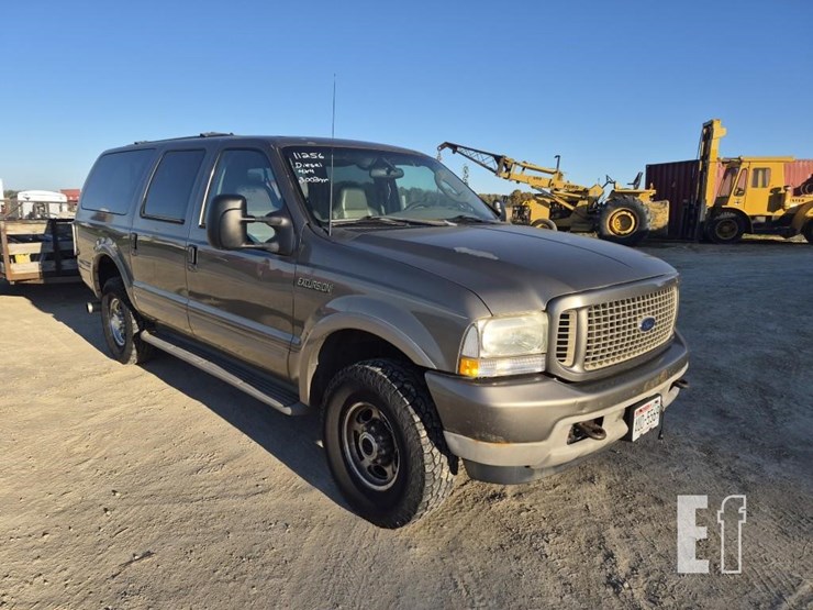 2003-ford-excursion-eddie-bauer-image-4