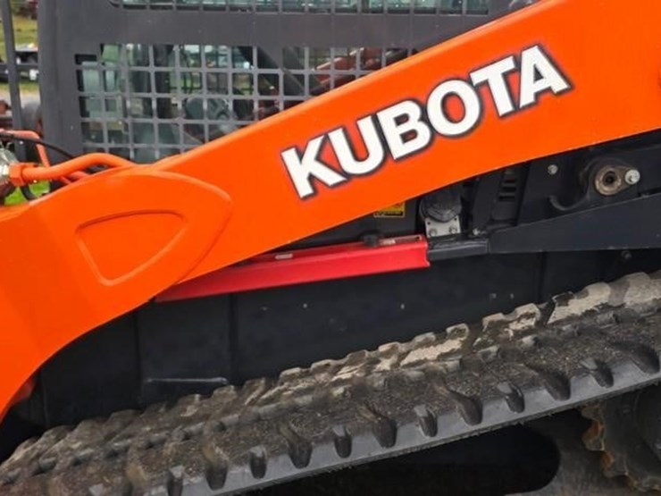2017-kubota-svl95-2s-image-12