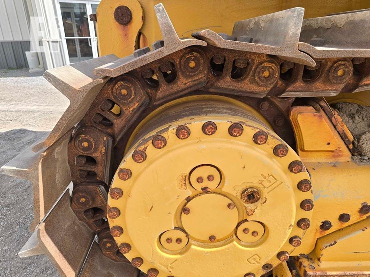 2017-caterpillar-d7e-image-34