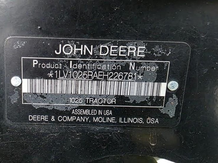 2014-john-deere-1025r-image-5