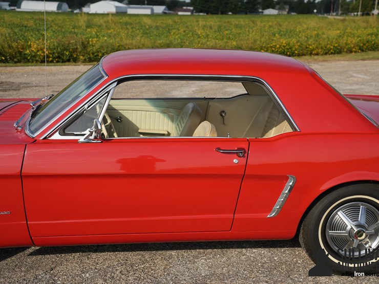 run-#89---1965-ford-mustang-coupe-image-18