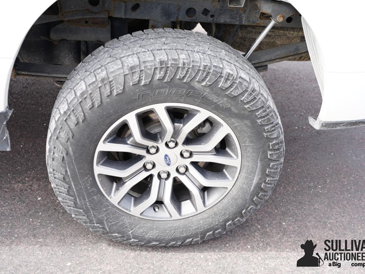 run-#137---2021-ford-f150-supercrew-xlt-pickup-image-20