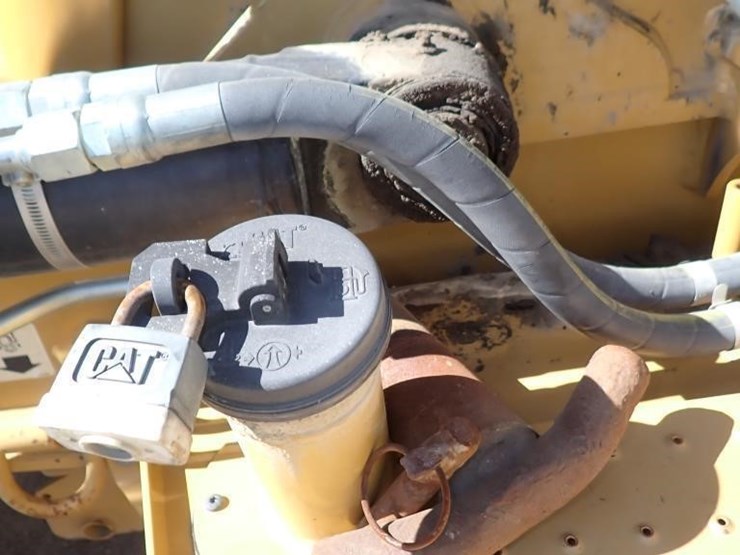 caterpillar-450e-image-20