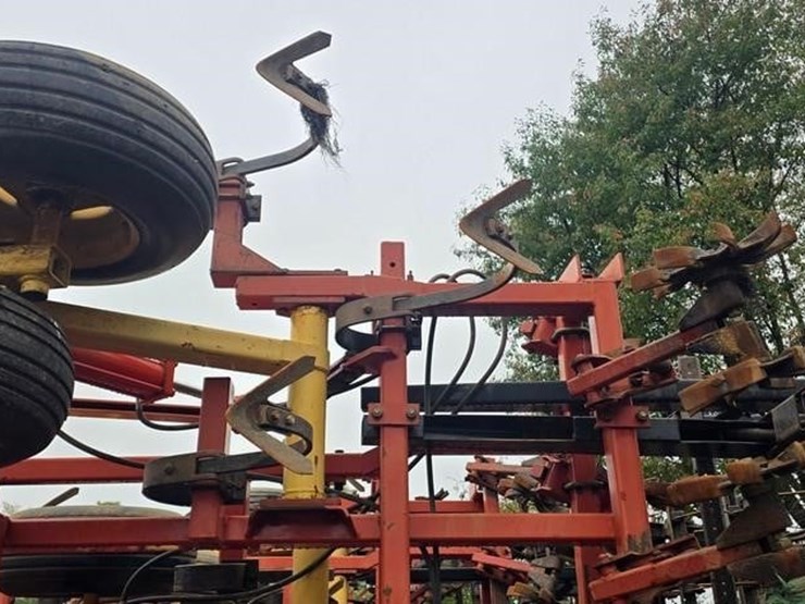 2006-krause-tl6400-36-image-39
