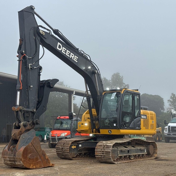 2019 DEERE 160G LC