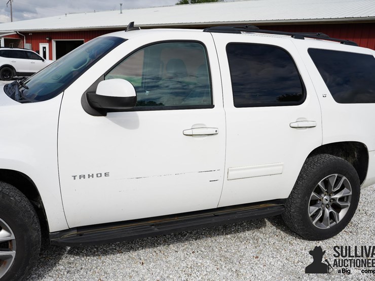 run-#45---2013-chevrolet-tahoe-k1500-4x4-image-14