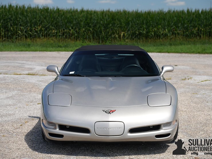 run-#125---1999-chevrolet-corvette-convertible-image-2