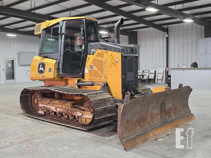 2020-deere-650k-image-2