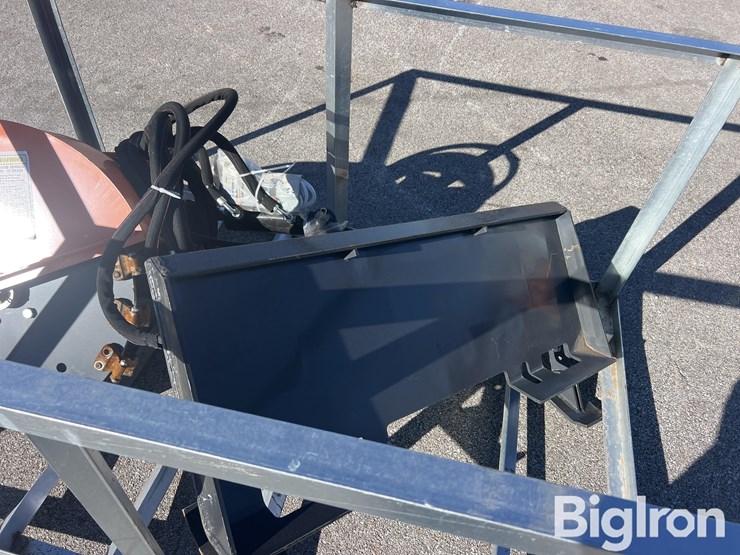 2026-wolverine-sg-13-08d-steerable-stump-grinder-image-9