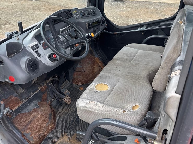 kubota-rtv1100-image-18