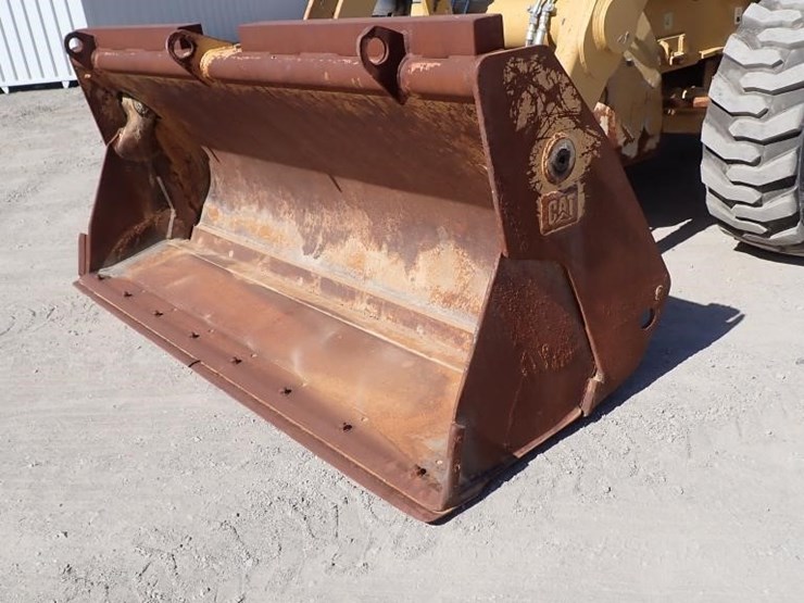 caterpillar-450e-image-5