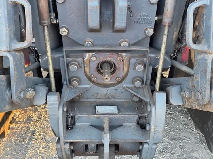 ford-8670-image-22