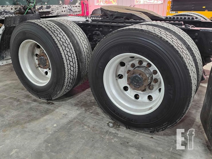 2017-kenworth-t680-image-20