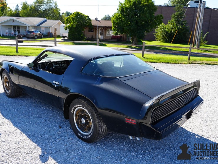 run-#4---1979-pontiac-trans-am-coupe-image-7