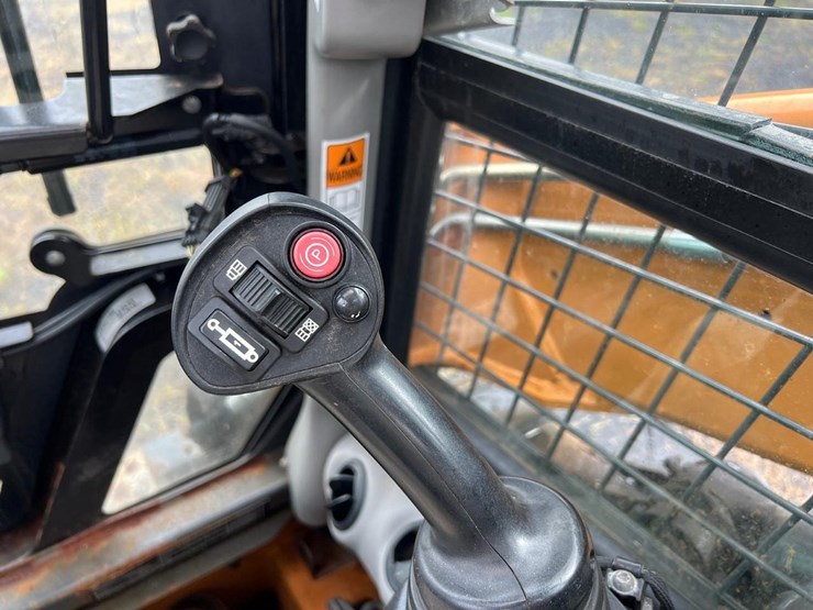 2019-case-sv280-skid-steer-loader-image-20