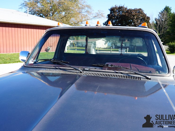 run-#142---1985-chevrolet-silverado-k20-pickup-image-10