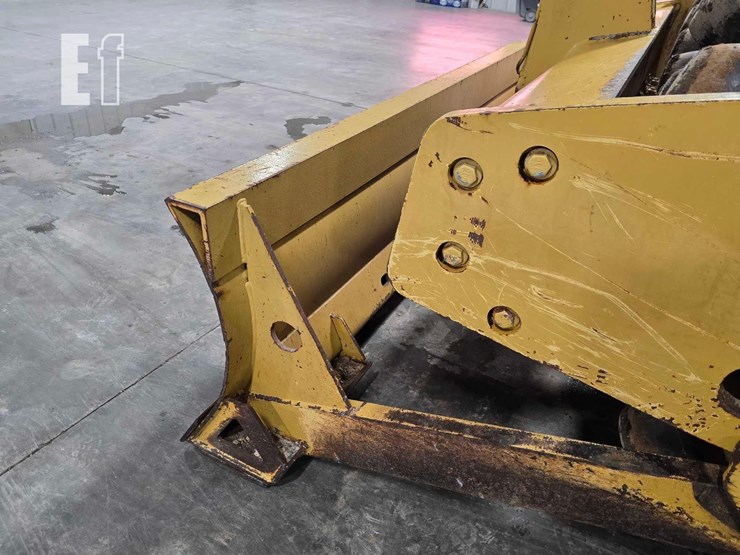 2012-caterpillar-cp56-image-12