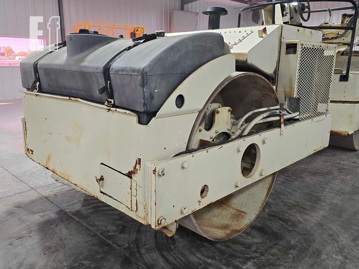 ingersoll-rand-tandem-vibratory-asphalt-compactor-3613-image-9