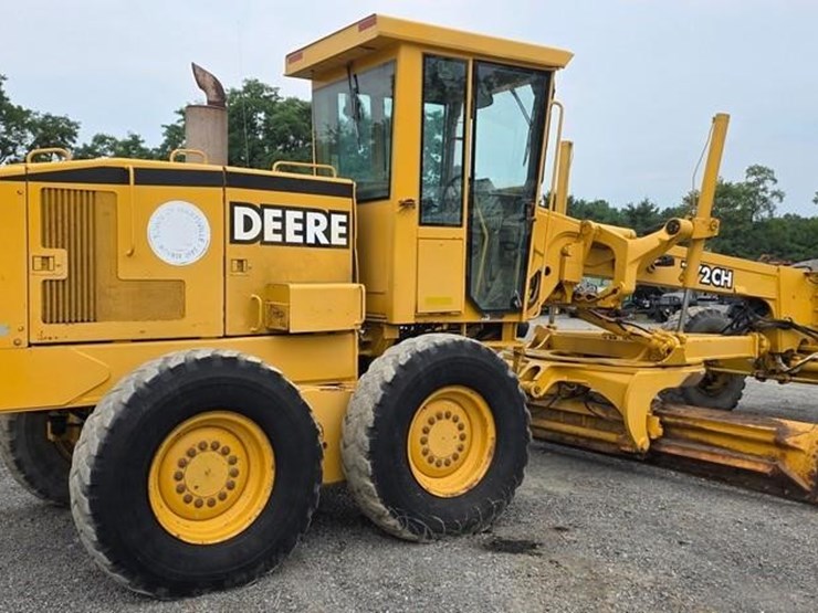 1999-deere-772ch-image-3