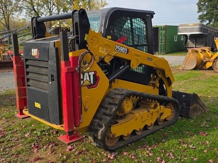 2019-caterpillar-259d3-image-3