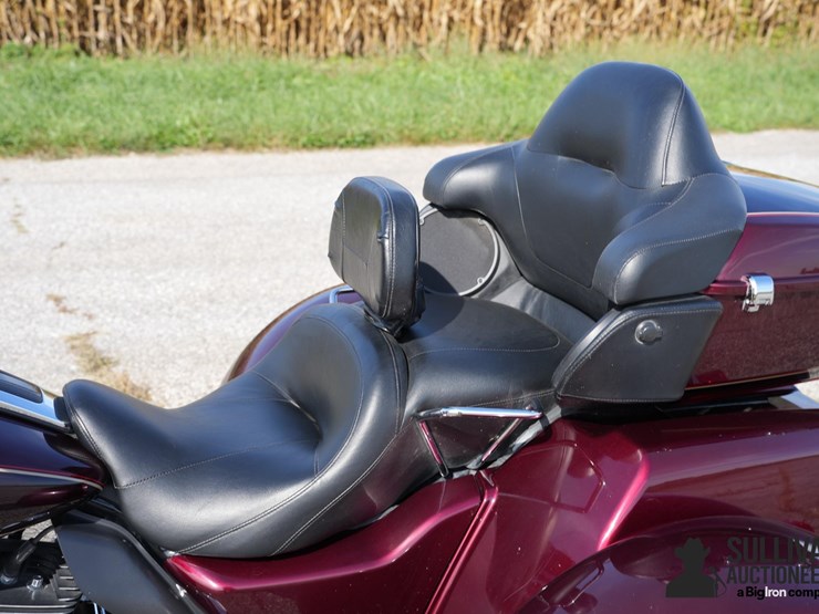 run-#102---2015-harley-davidson-trike-image-16