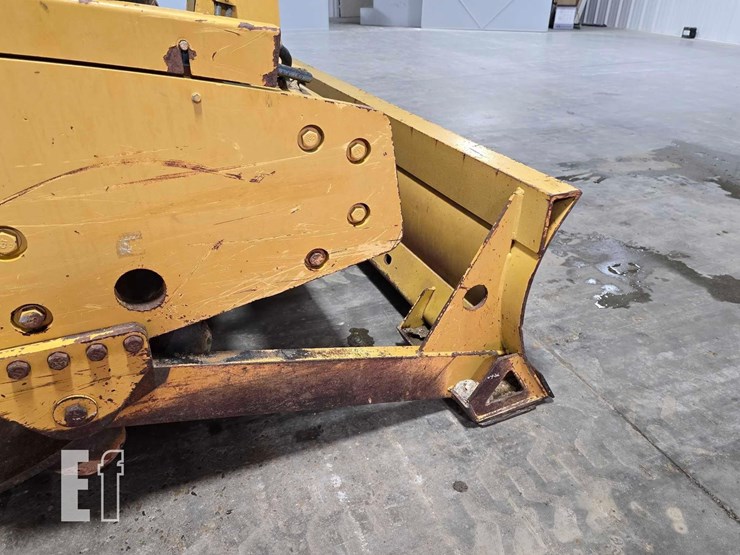 2012-caterpillar-cp56-image-11