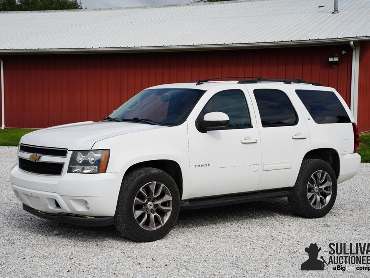 run-#45---2013-chevrolet-tahoe-k1500-4x4-image-1