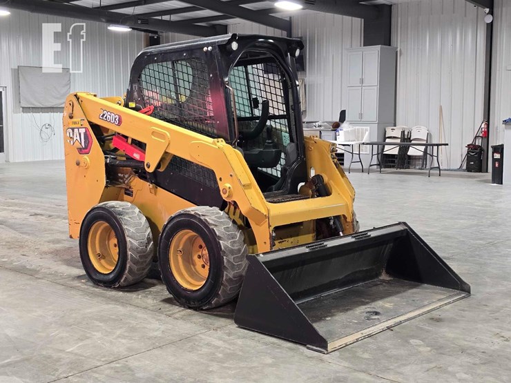 2022-caterpillar-226d3-image-2