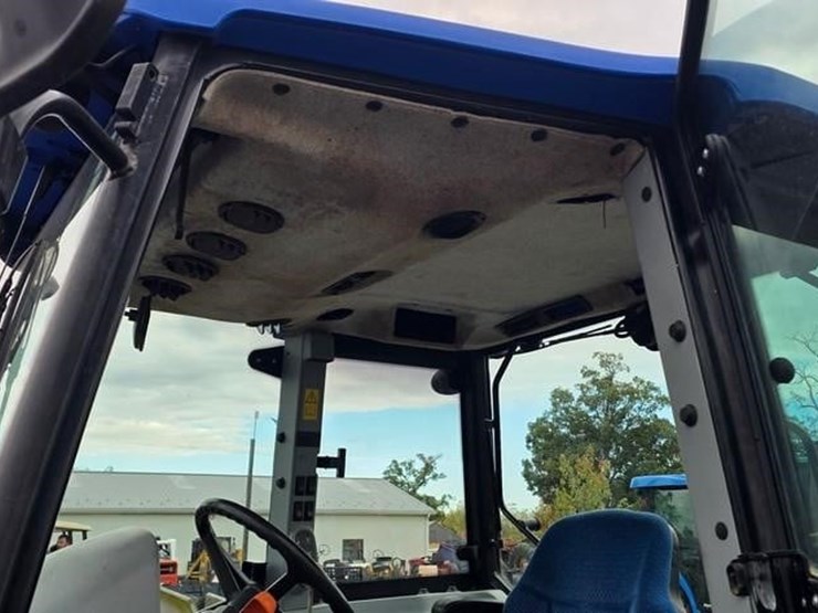 new-holland-t5040-image-52