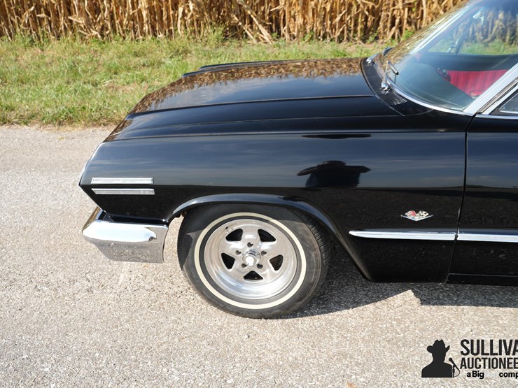 run-#64---1963-chevrolet-impala-ss-image-14