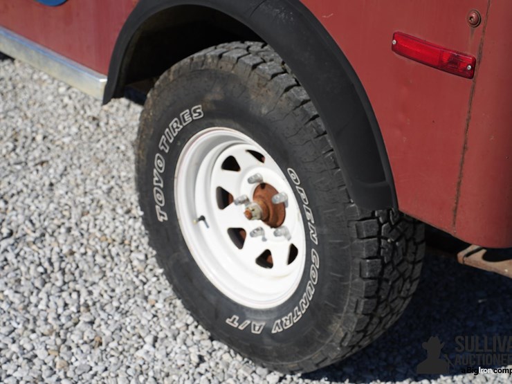 run-#3---1978-jeep-renegade-4x4-image-18