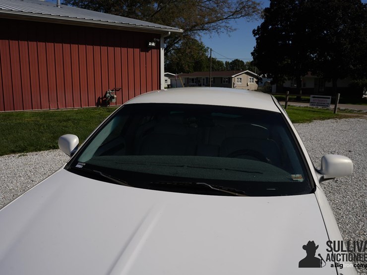 run-#41---1999-lincoln-town-car-signature-series-image-11