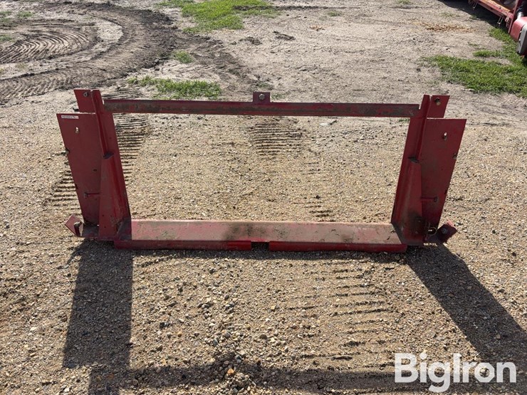 case-ih-combine-head-adapter-plate-image-6