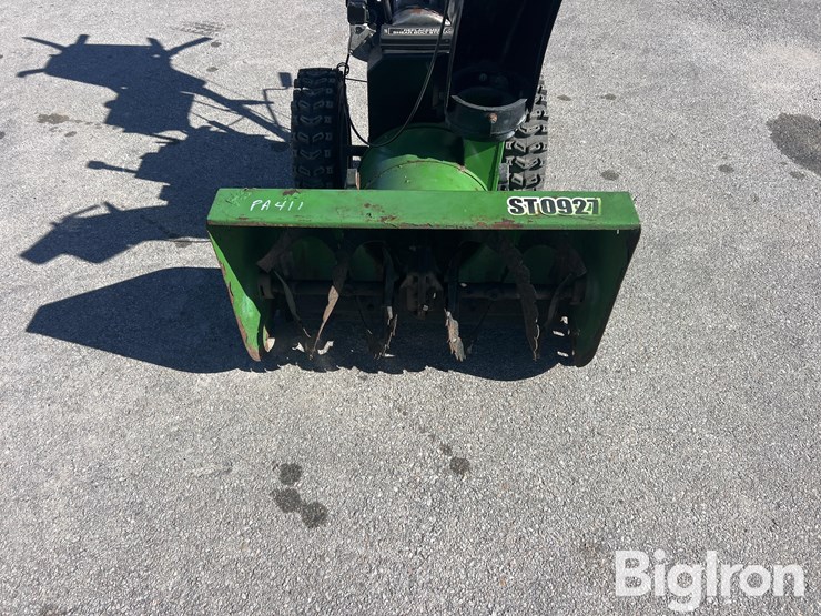 frontier-st0927-walk-behind-snowblower-image-14