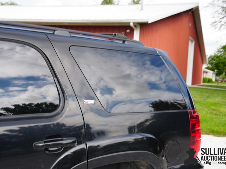 run-#43---2013-chevrolet-tahoe-k1500-4x4-suv-image-16