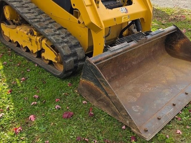 2019-caterpillar-259d3-image-6