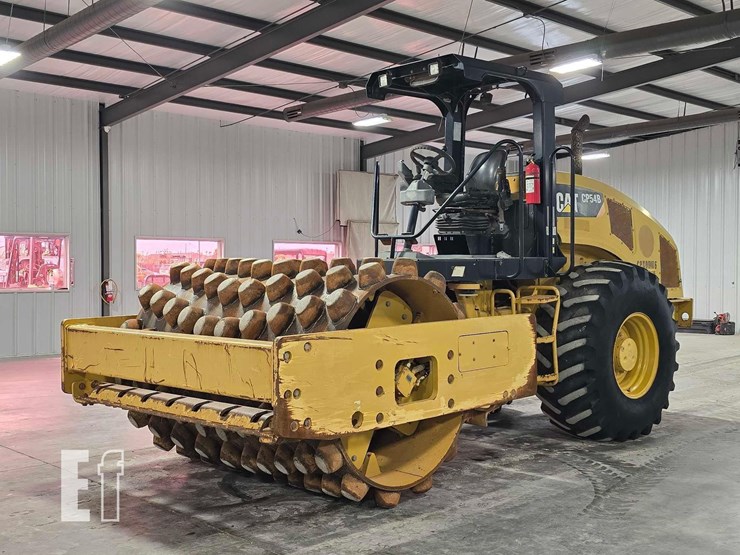 2012-caterpillar-cp54b-image-1