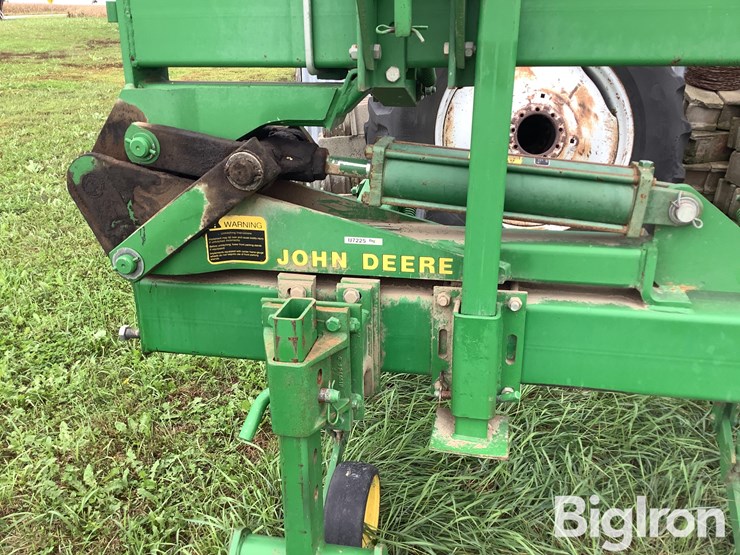 john-deere-875-8r38-rear-mount-cultivator-image-10