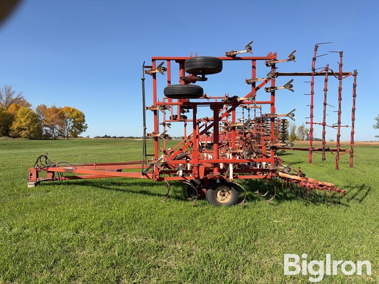 wil-rich-32’-field-cultivator-image-8