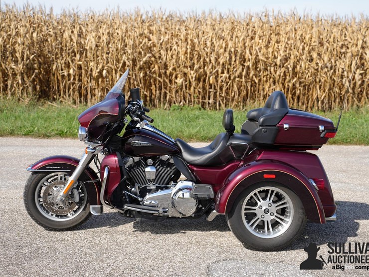 run-#102---2015-harley-davidson-trike-image-8