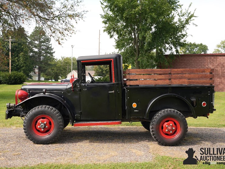 run-#11---1951-dodge-power-wagon-4x4-image-8