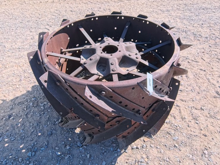 #2028-•-steel-wheels-with-cleats-(2-count)-image-2