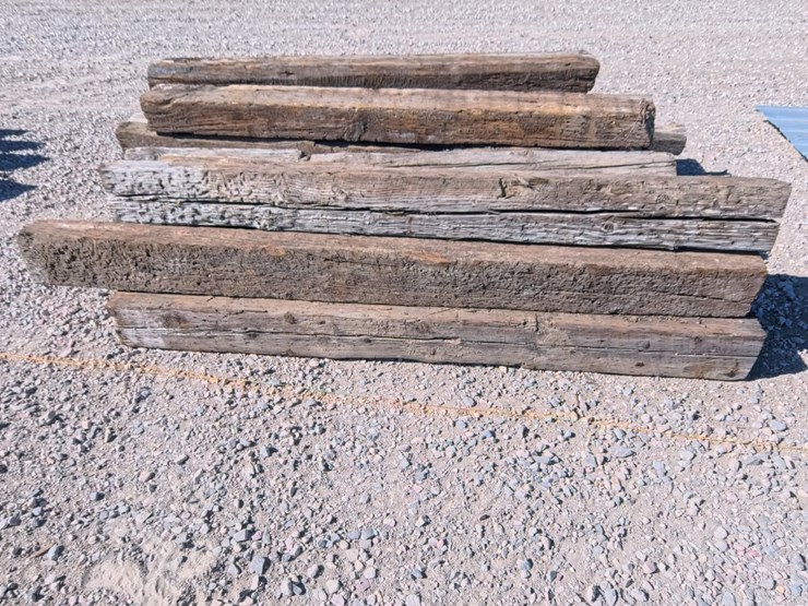 #2025-•-used-8ft-railroad-ties-(29-count)-image-1