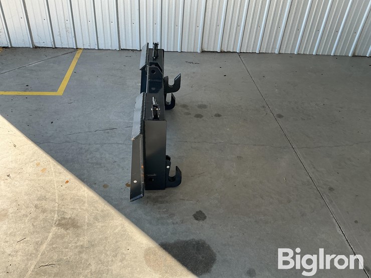 2026-wolverine-pt-16-02c-skid-steer-quick-hitch-image-4