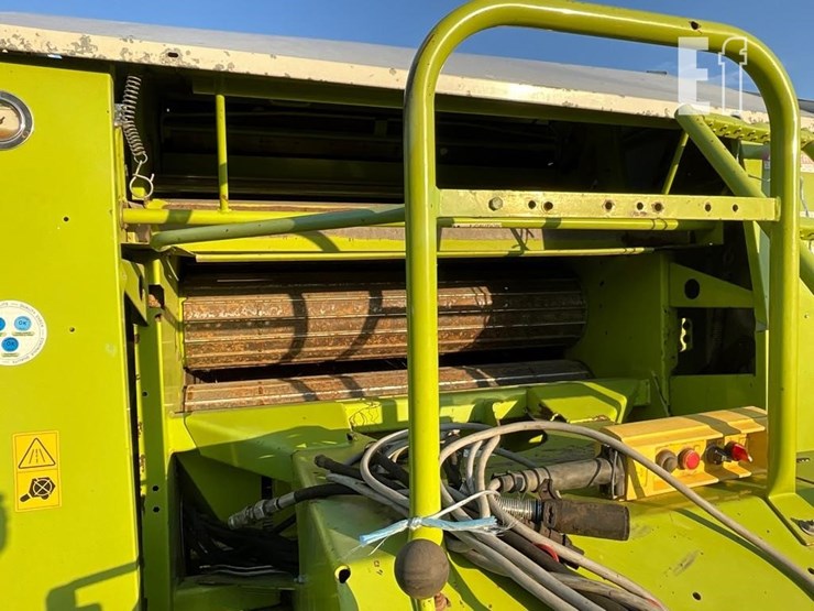 claas-rollant-250rc-image-11