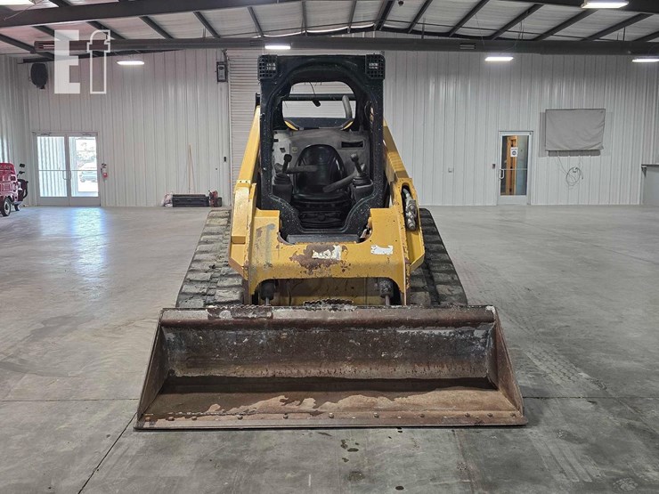 2018-caterpillar-299d2-image-7