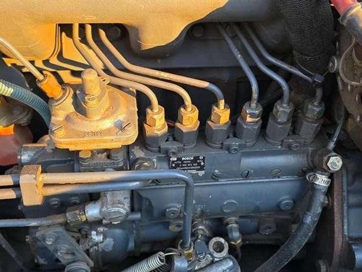 ford-8670-image-46